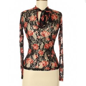 Cute top *brand new*